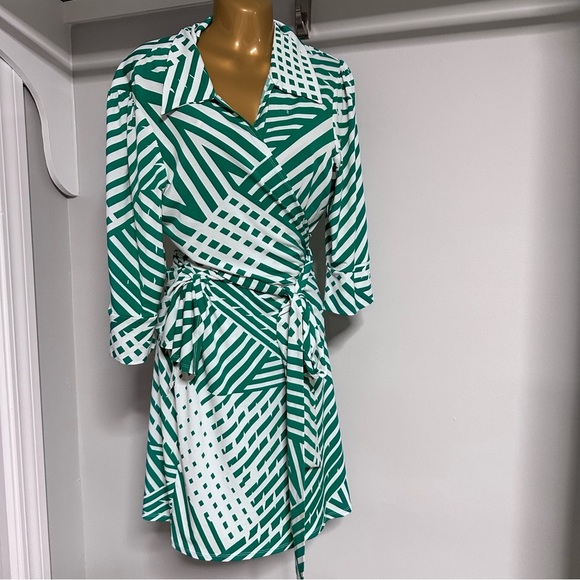 Laundry By Shelli Segal Green and White Geometric Dress XL 14-16 - Picture 1 of 9
